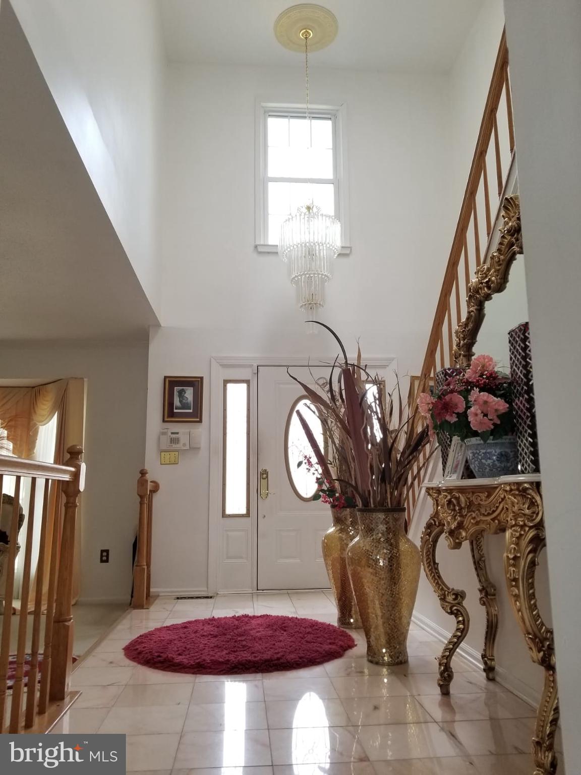 10511 Lake Arbor Way Bowie, MD 20721 - Photo 3 of 28 Entry way Marble flooring