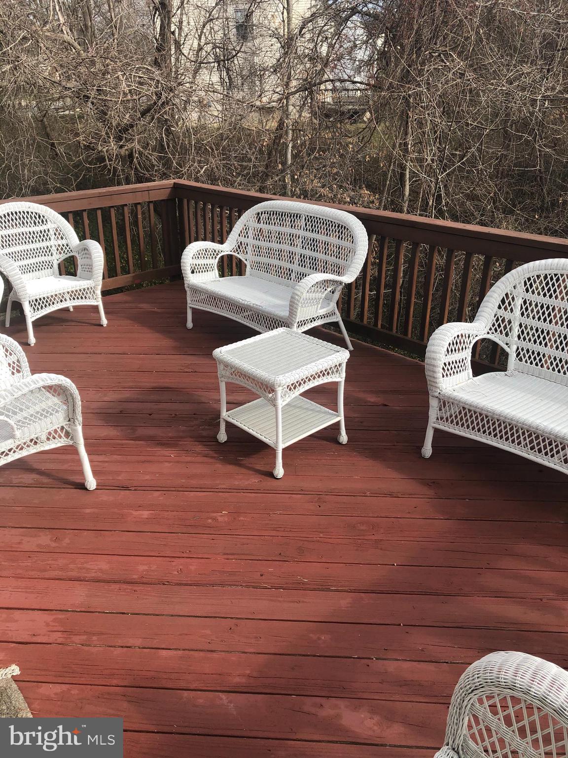 10511 Lake Arbor Way Bowie, MD 20721 - Photo 26 of 28 Upper level deck