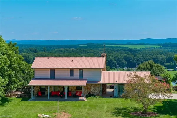 $899,983 | 6350 Roscoe Road, Denton, NC 27239