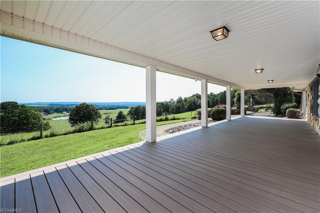 6350 Roscoe Road Denton, NC 27239 - Photo 35 of 50 Covered back porch