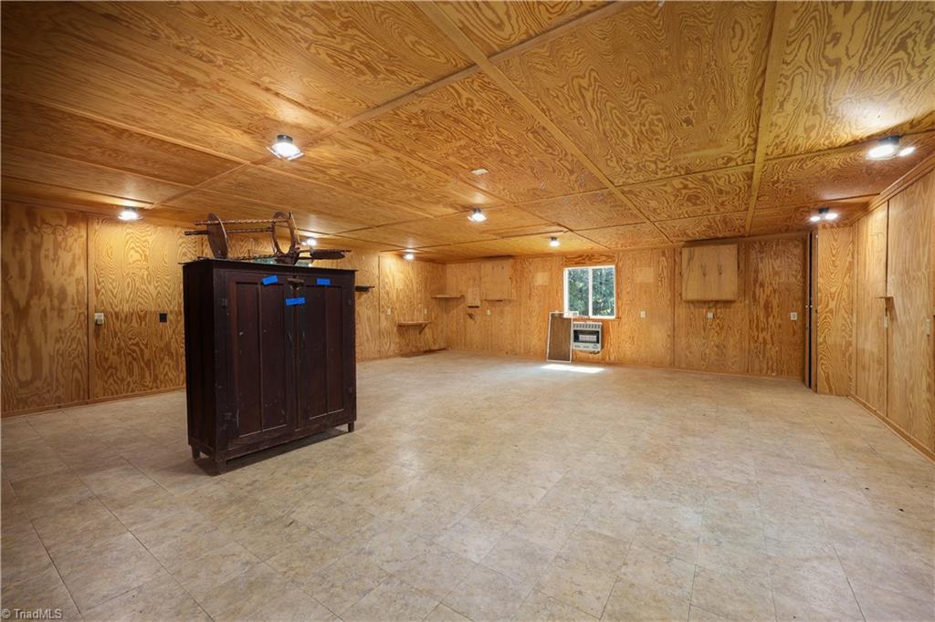 6350 Roscoe Road Denton, NC 27239 - Photo 41 of 50 Inside of workshop