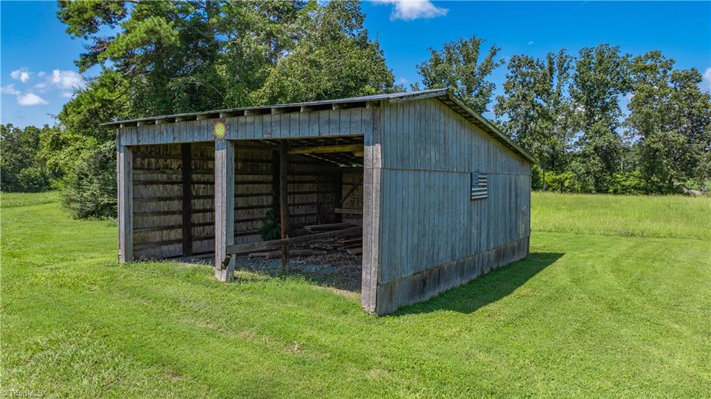 6350 Roscoe Road Denton, NC 27239 - Photo 42 of 50 Tractor shed-across the street