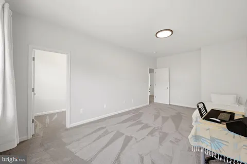 $1,170,000 | 18120 Ridgewood Place, Round Hill, VA 20141
