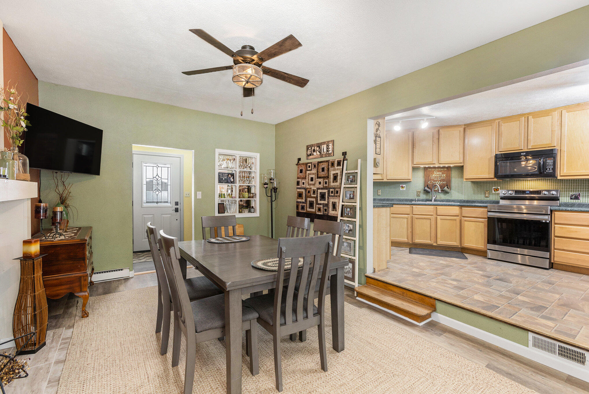 54781 Timothy Road New Carlisle, IN 46552 - Photo 3 of 16 2038x1364