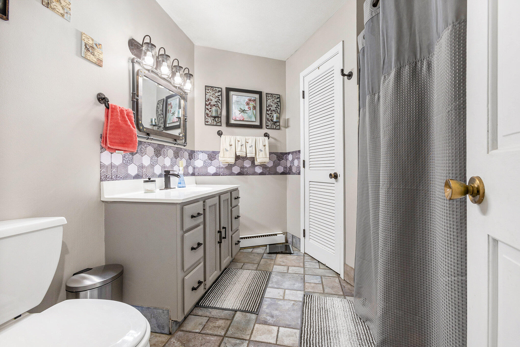 54781 Timothy Road New Carlisle, IN 46552 - Photo 10 of 16 2038x1359