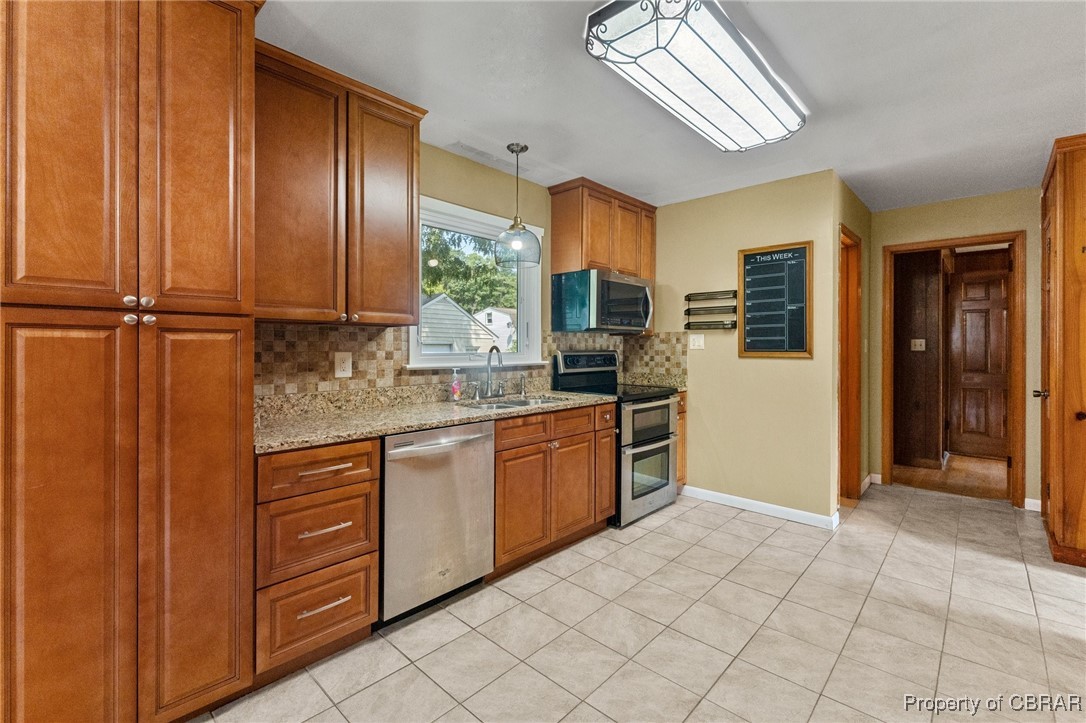 117 Purgold Road Seaford, VA 23696 - Photo 11 of 39 Gallery Image 11