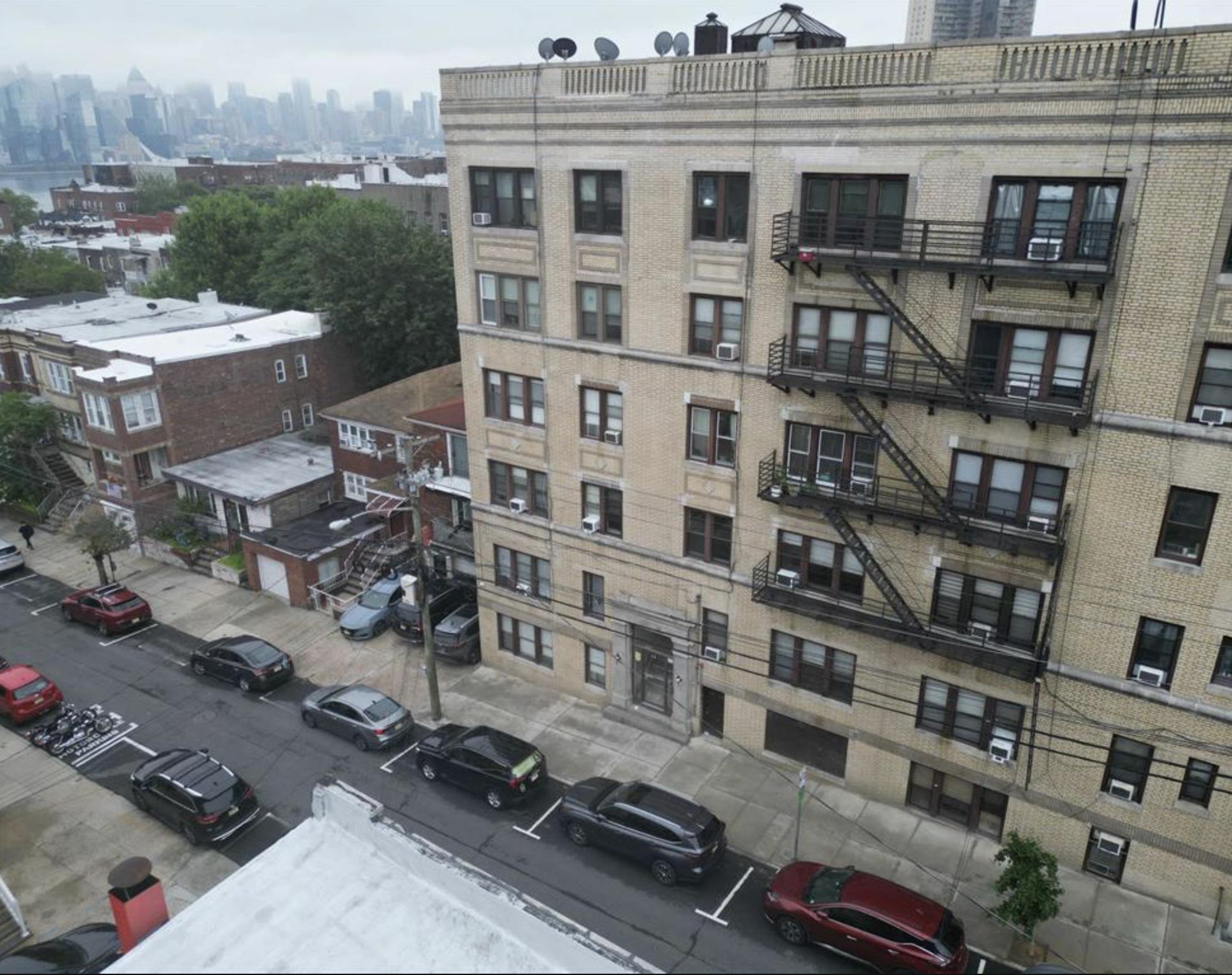 61 65th Street, Unit 10 West New York, NJ 07093 - Photo 14 of 17