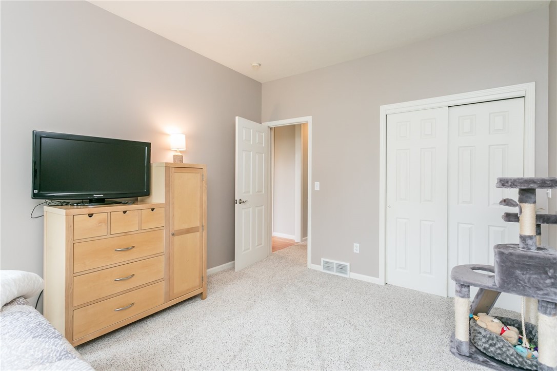 39 Captiva Crossing Perinton, NY 14450 - Photo 21 of 38