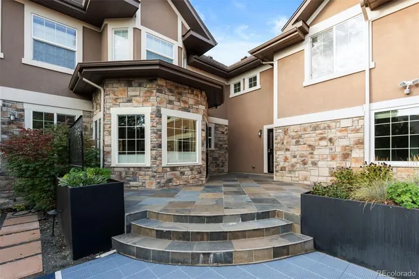 $6,000 | 8201 East 6th Avenue, Denver, CO 80230