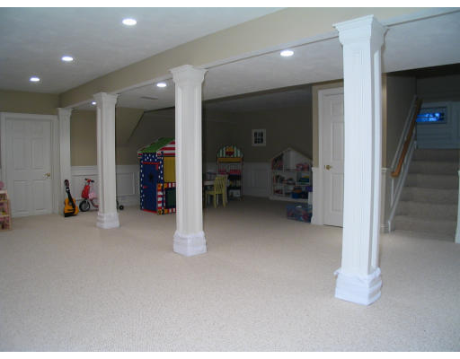 55 High Ridge Circle Franklin, MA 02038 - Photo 16 of 16 Gallery Image 16