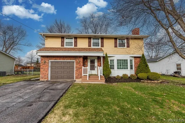 $359,000 | 928 Baseline Road, Grand Island, NY 14072