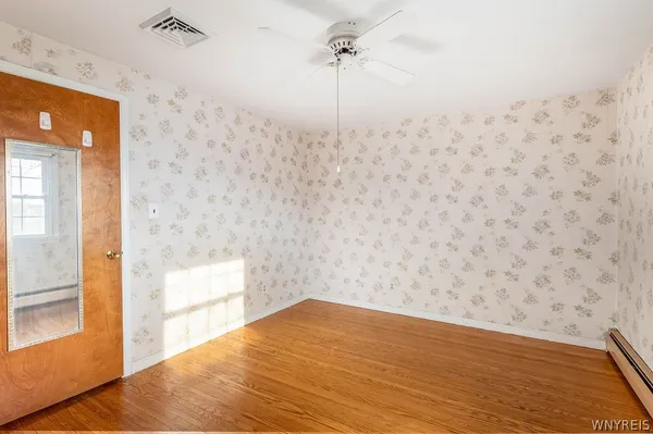 $359,000 | 928 Baseline Road, Grand Island, NY 14072