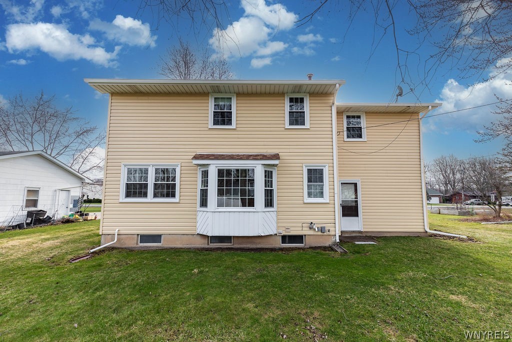 928 Baseline Road Grand Island, NY 14072 - Photo 3 of 39