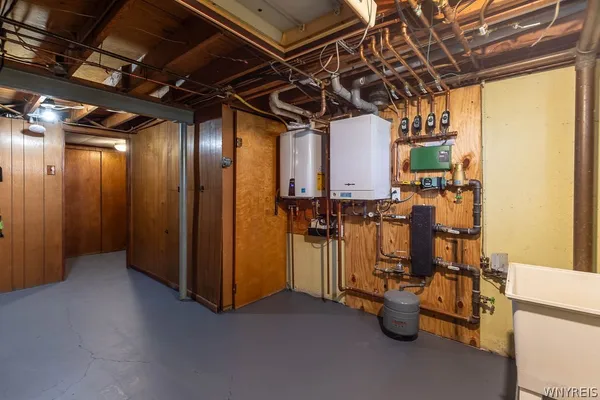 $359,000 | 928 Baseline Road, Grand Island, NY 14072