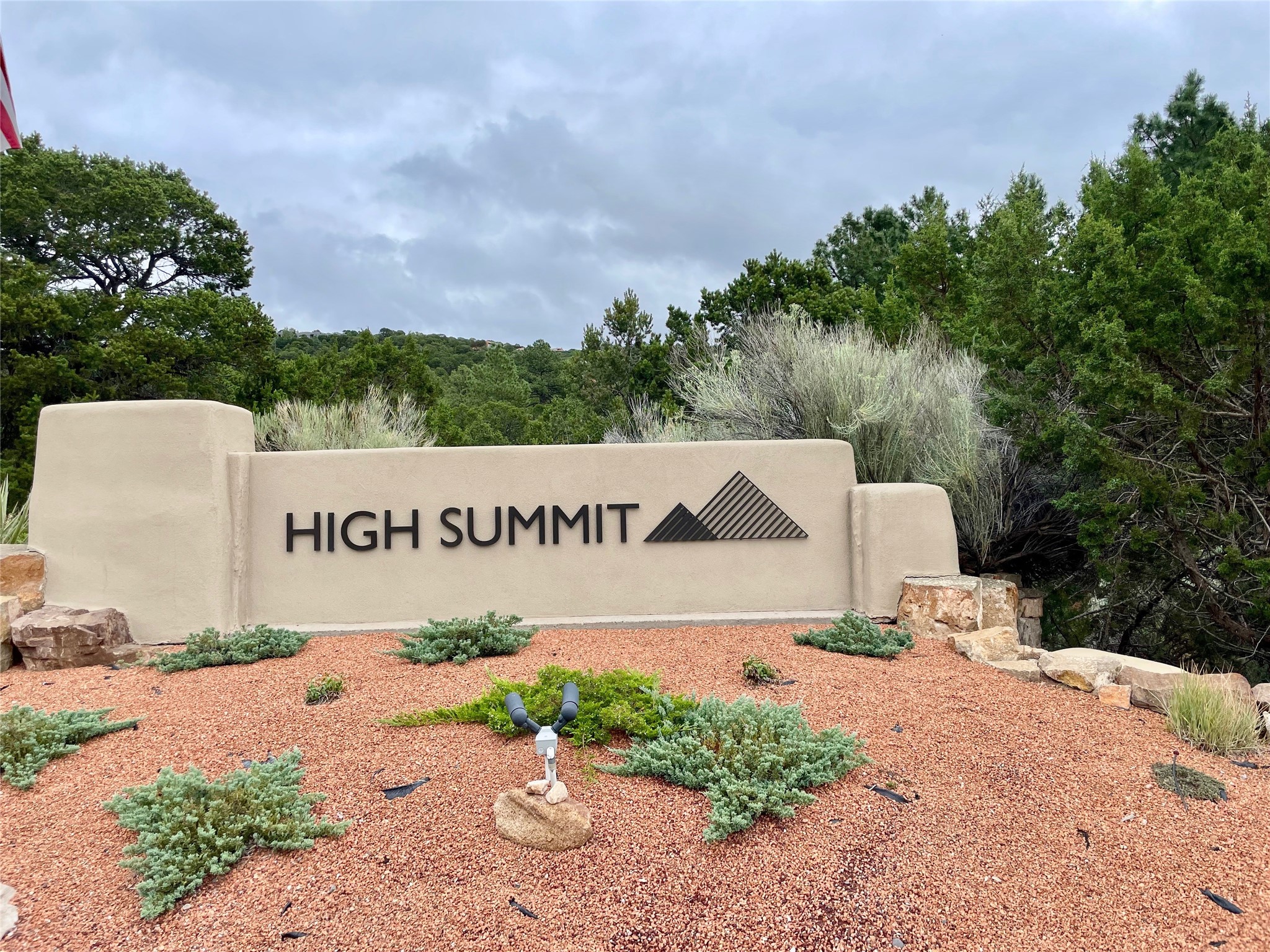 1121 South Summit Ridge, Unit LOT 28A Santa Fe, NM 87501 - Photo 2 of 21