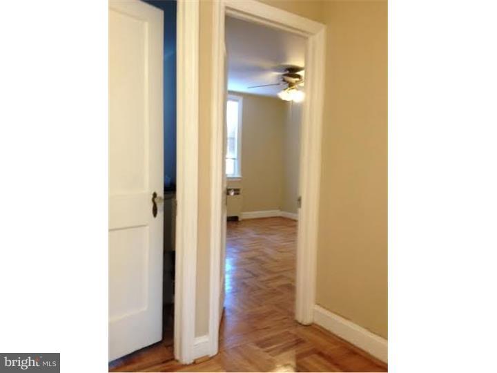 138 Green Valley Road Upper Darby, PA 19082 - Photo 8 of 11 Gallery Image 8
