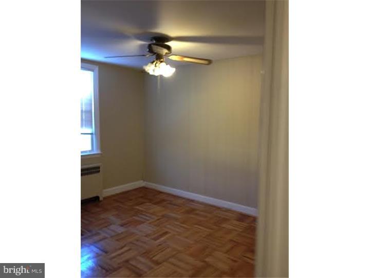 138 Green Valley Road Upper Darby, PA 19082 - Photo 9 of 11 Gallery Image 9