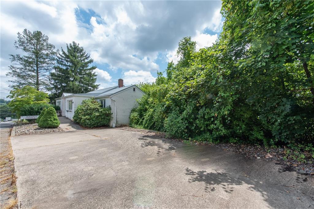 318 5th Street Butler, PA 16001 - Photo 3 of 26 Gallery Image 3