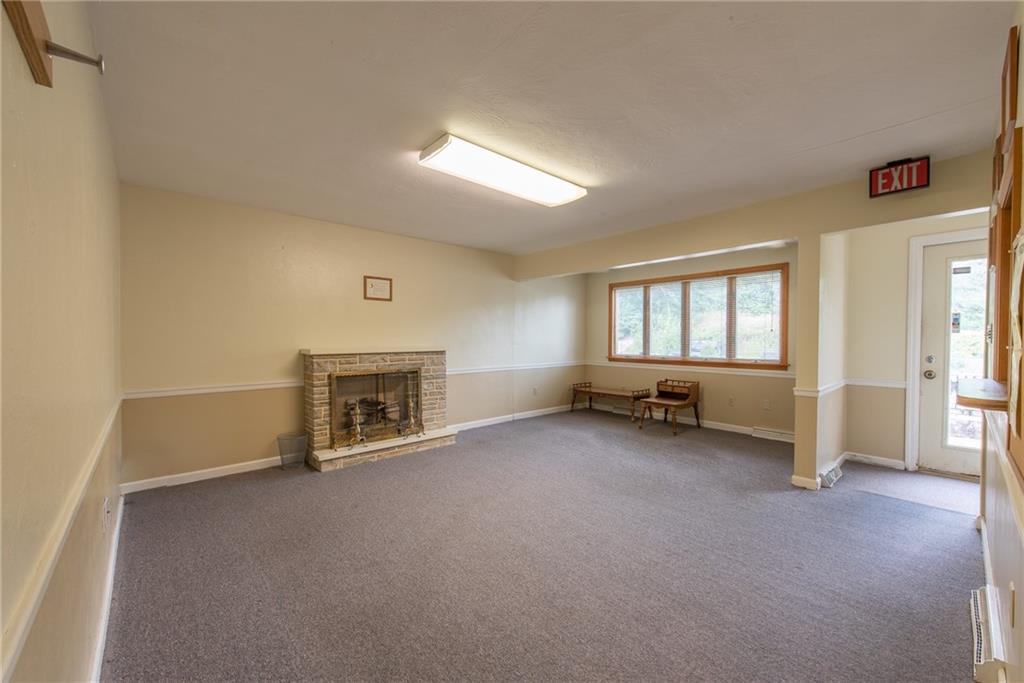 318 5th Street Butler, PA 16001 - Photo 5 of 26 Gallery Image 5