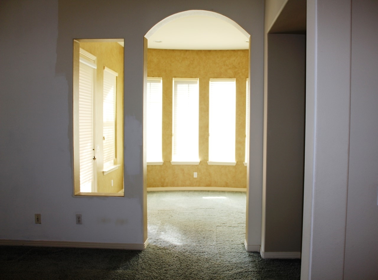 13635 Overland Pass Road Poway, CA 92064 - Photo 20 of 25 Sitting Room off the Master Suite, with two walk-in closets and ensuite bath.