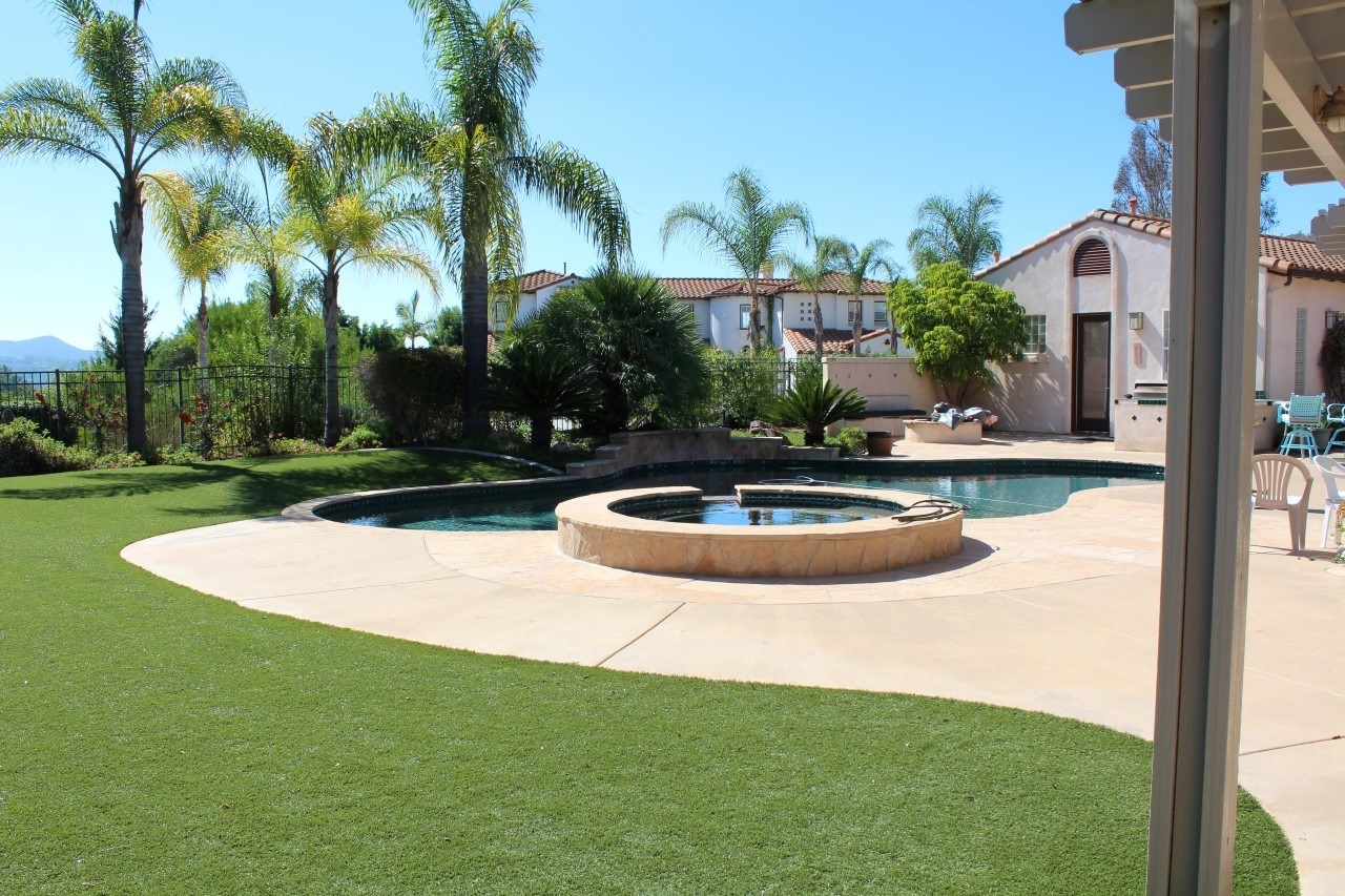 13635 Overland Pass Road Poway, CA 92064 - Photo 7 of 25 Turf saves on water usage.