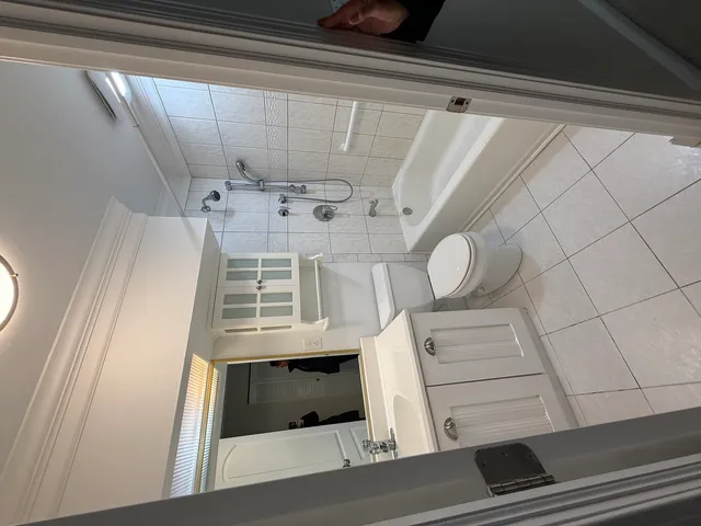 $2,700 | 923 Jeffery Court, Schaumburg, IL 60193