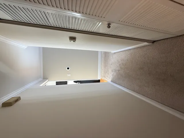 $2,700 | 923 Jeffery Court, Schaumburg, IL 60193