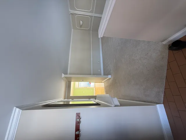 $2,700 | 923 Jeffery Court, Schaumburg, IL 60193