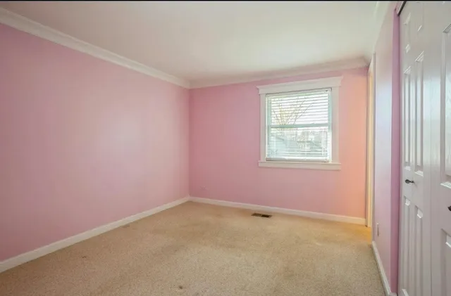 $2,700 | 923 Jeffery Court, Schaumburg, IL 60193