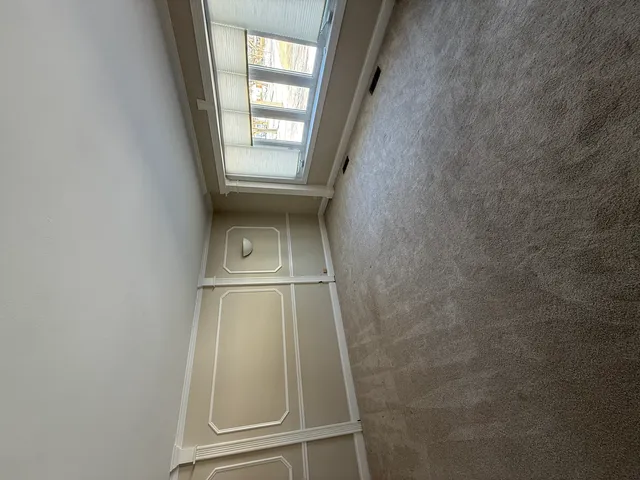 $2,700 | 923 Jeffery Court, Schaumburg, IL 60193