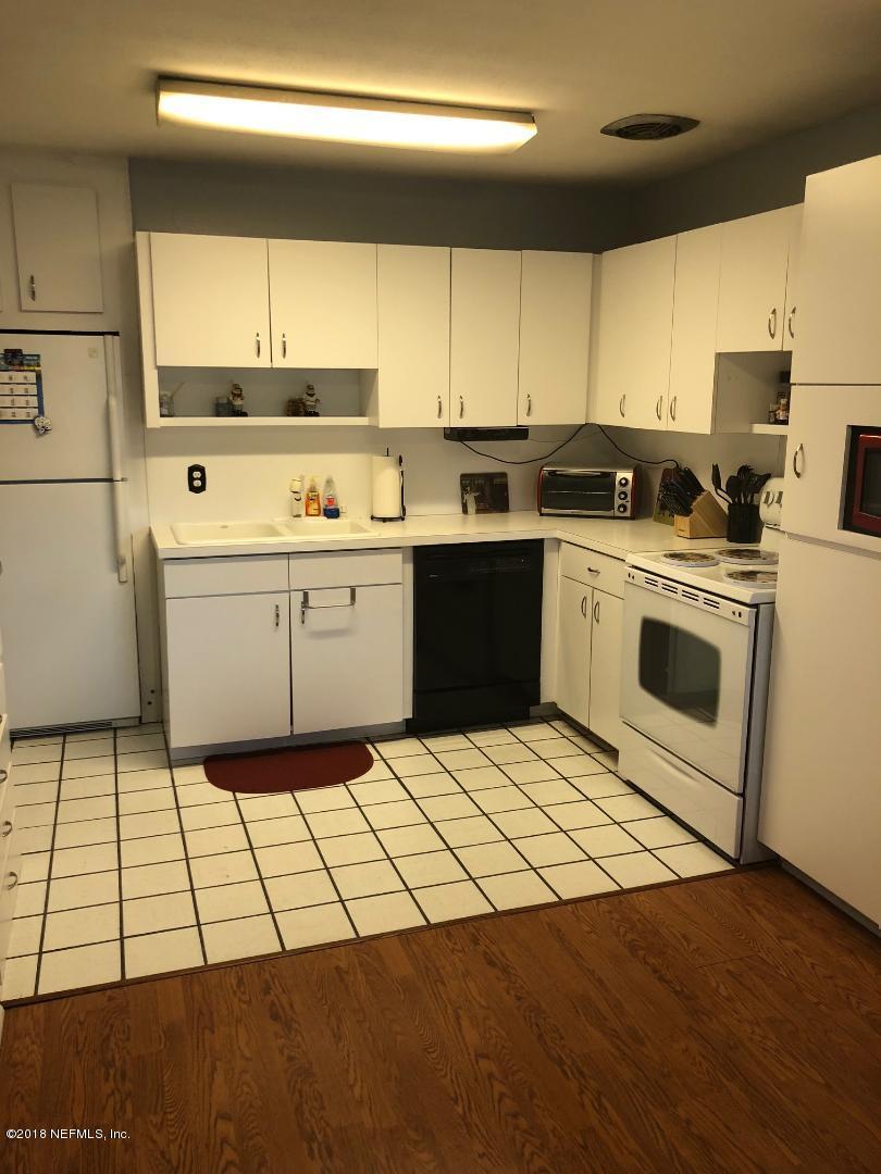 10791 Java Drive Jacksonville, FL 32246 - Photo 8 of 18 amber kitchen