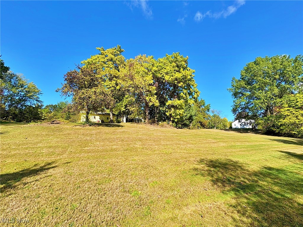 48375 Telegraph Road Amherst, OH 44001 - Photo 30 of 32 Gallery Image 30