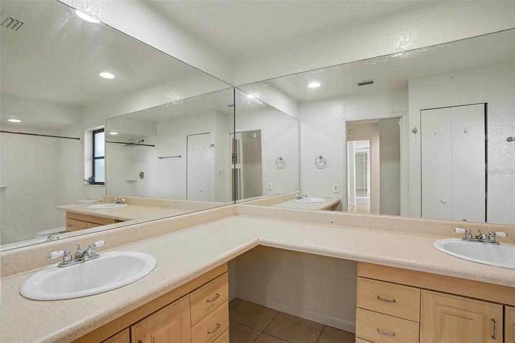 7028 Fernleaf Court Port Richey, FL 34668 - Photo 12 of 53 Gallery Image 12