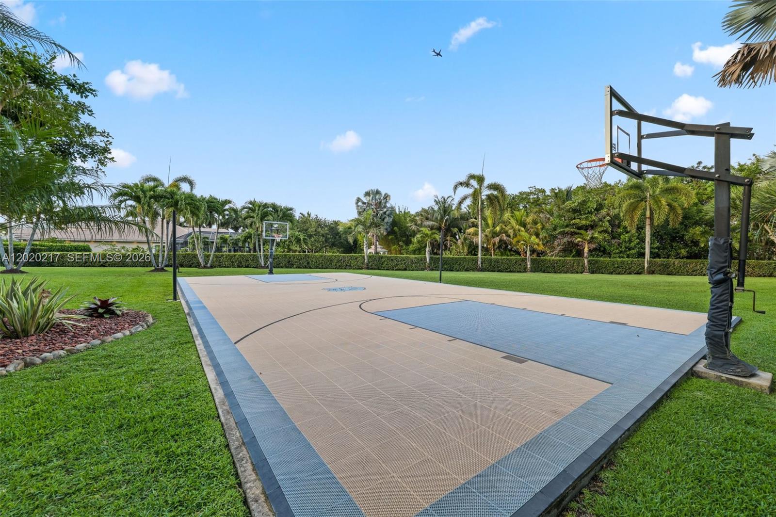 10018 Laurel Road Davie, FL 33328 - Photo 8 of 74