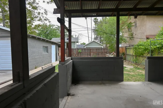 a backyard of a house