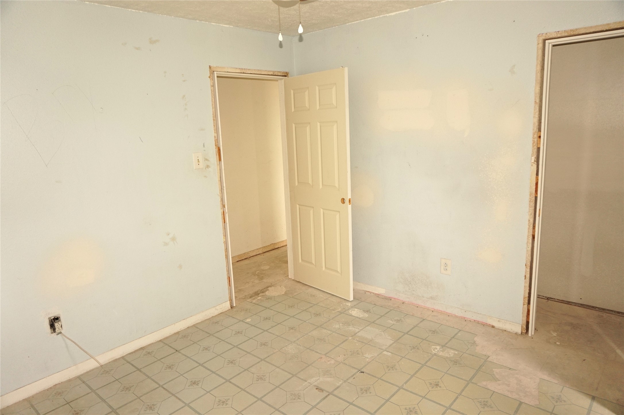 15902 Dunman Lane Houston, TX 77044 - Photo 23 of 28