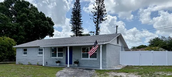 $338,500 | 9091 83rd Way, Seminole, FL 33777