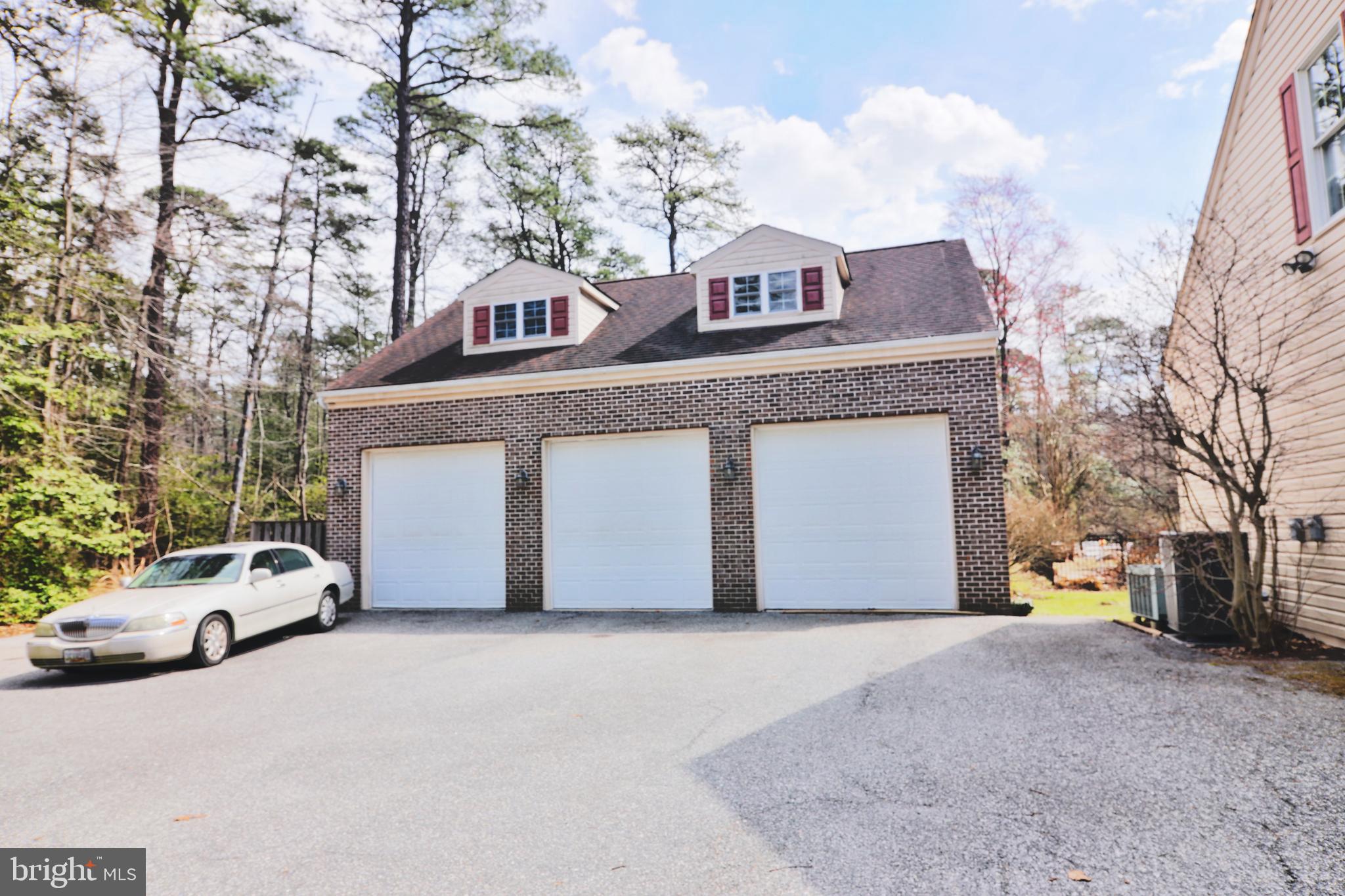 303 Maro Road Pasadena, MD 21122 - Photo 10 of 71