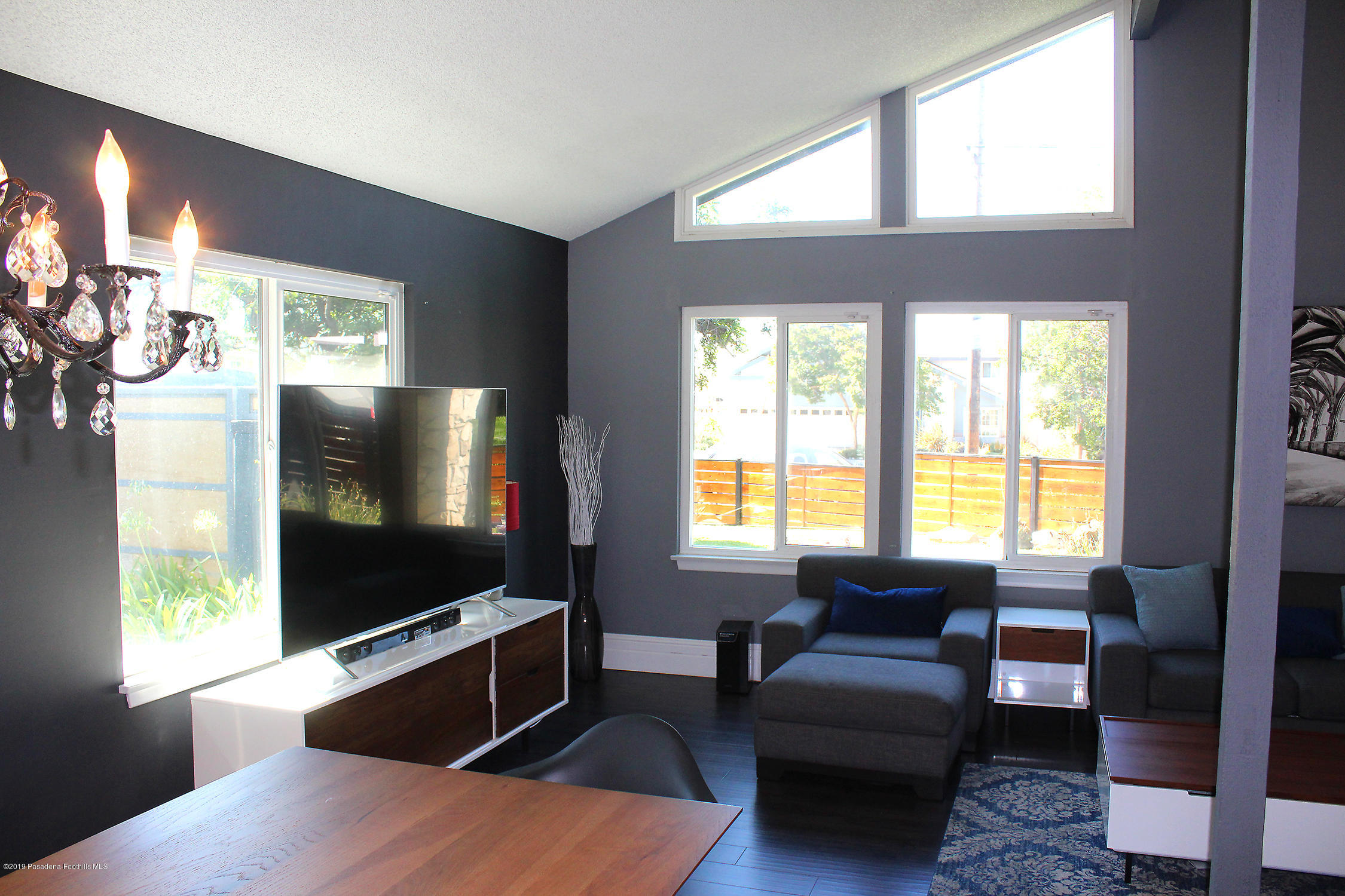 1153 Baseline Road La Verne, CA 91750 - Photo 11 of 33 20E79ABB-465E-4388-8096-1B4A433DD555