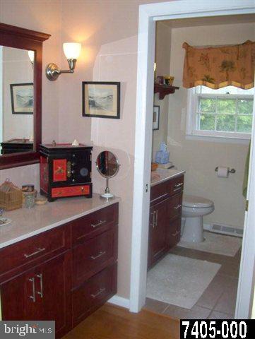 2960 Round Hill Road York, PA 17402 - Photo 14 of 24 Gallery Image 14