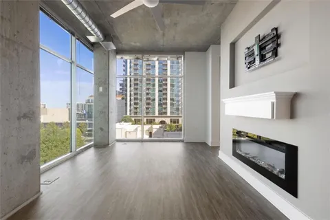 $295,000 | 250 Pharr Road Northeast, Unit 802, Atlanta, GA 30305