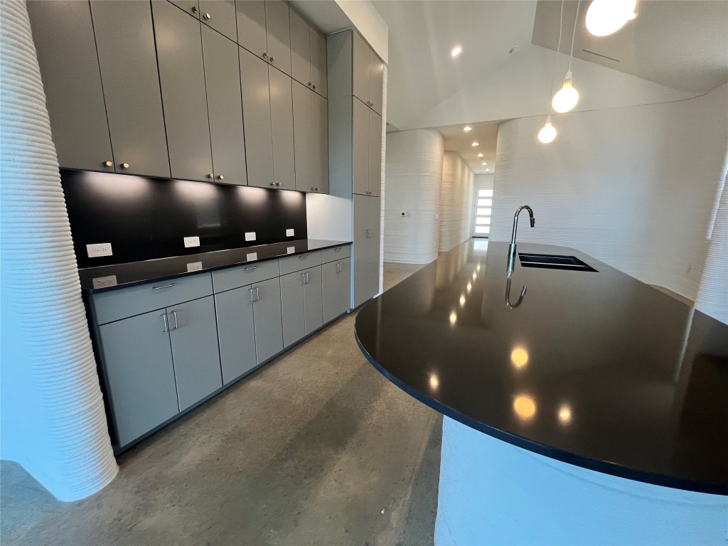 104 Rough Crk Road Georgetown, TX 78628 - Photo 11 of 13