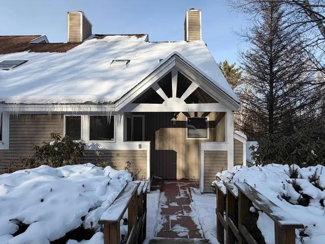 $340,000 | 7 Laurel Circle, Unit 5, Thornton, NH 03285