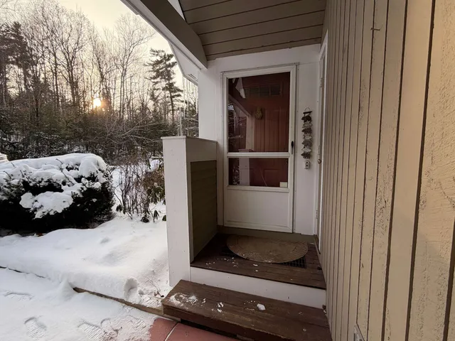 $340,000 | 7 Laurel Circle, Unit 5, Thornton, NH 03285