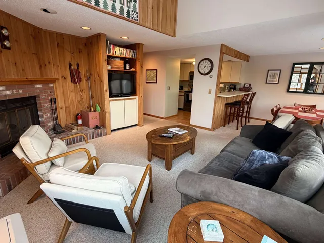 $340,000 | 7 Laurel Circle, Unit 5, Thornton, NH 03285