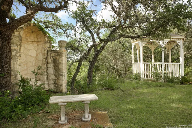 $1,349,000 | 7424 Secretariat Lane, Boerne, TX 78015