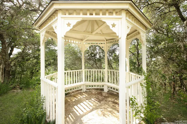 $1,349,000 | 7424 Secretariat Lane, Boerne, TX 78015