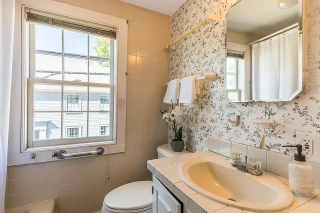 $1,200,000 | 325 Marcy Street, Portsmouth, NH 03801