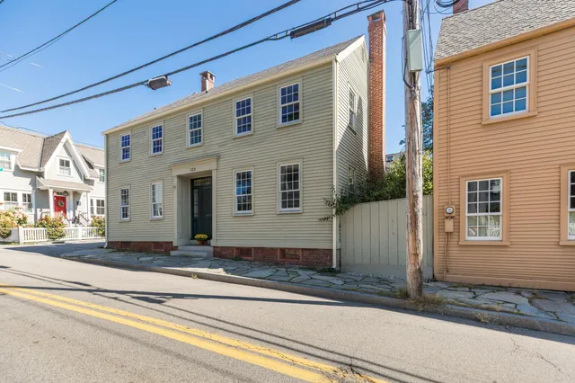 $1,200,000 | 325 Marcy Street, Portsmouth, NH 03801