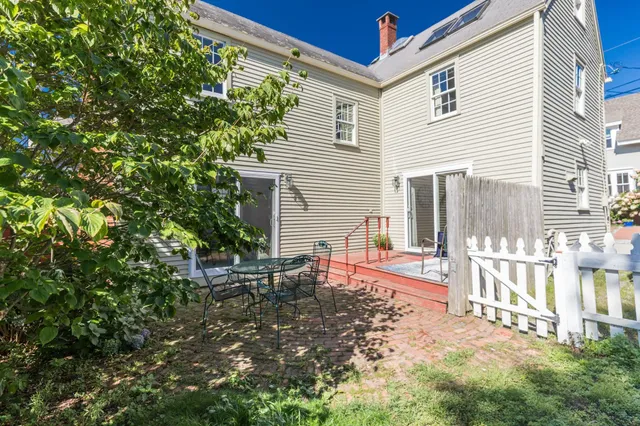 $1,200,000 | 325 Marcy Street, Portsmouth, NH 03801